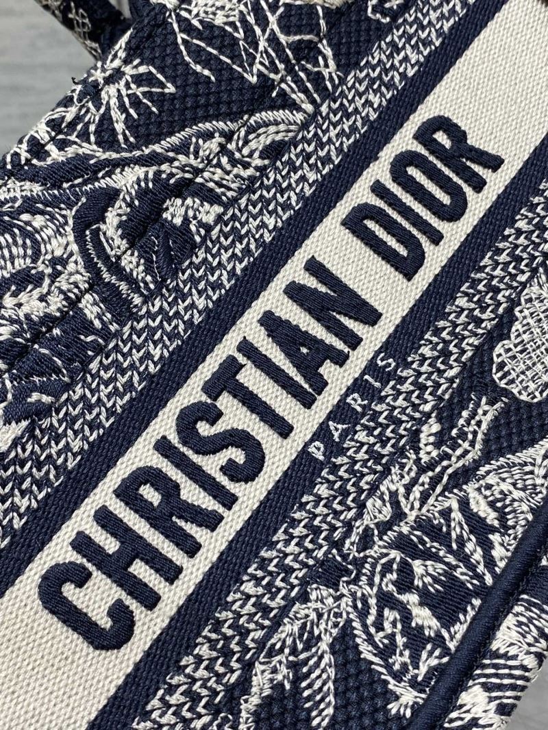 Christian Dior Shopping Bags